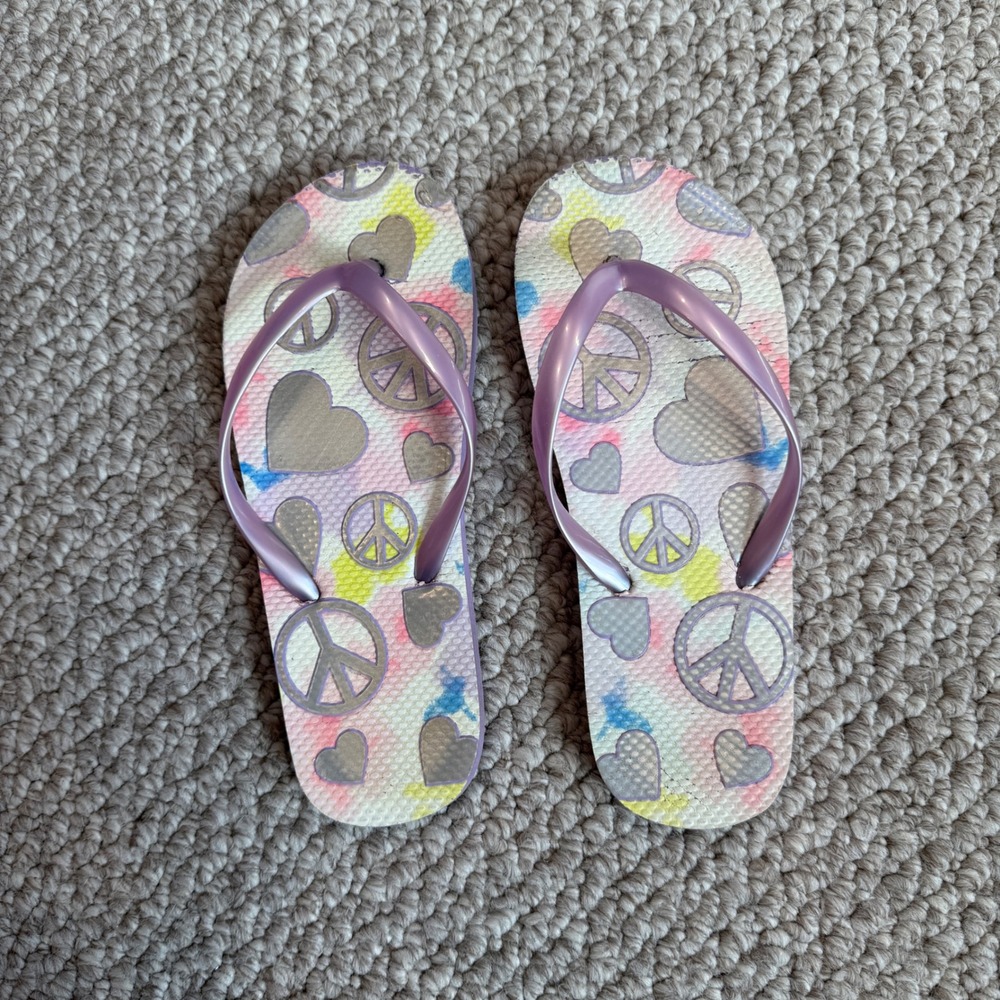 Girls Purple Tie Dye Peace Sign Heart Flip Flops Sandals Size 3/4